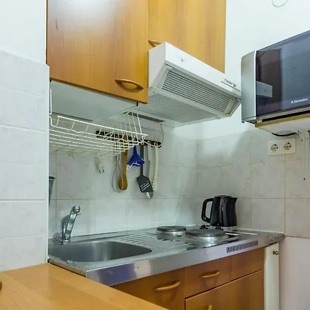 Apartament Ani *